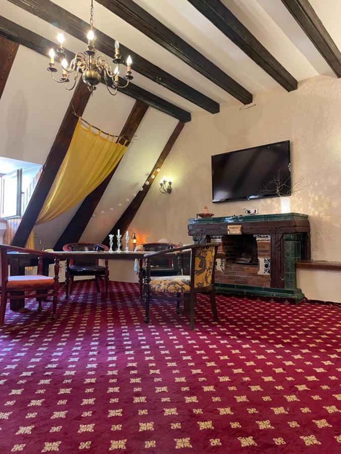 The Attic Apartment Brasov Exterior photo